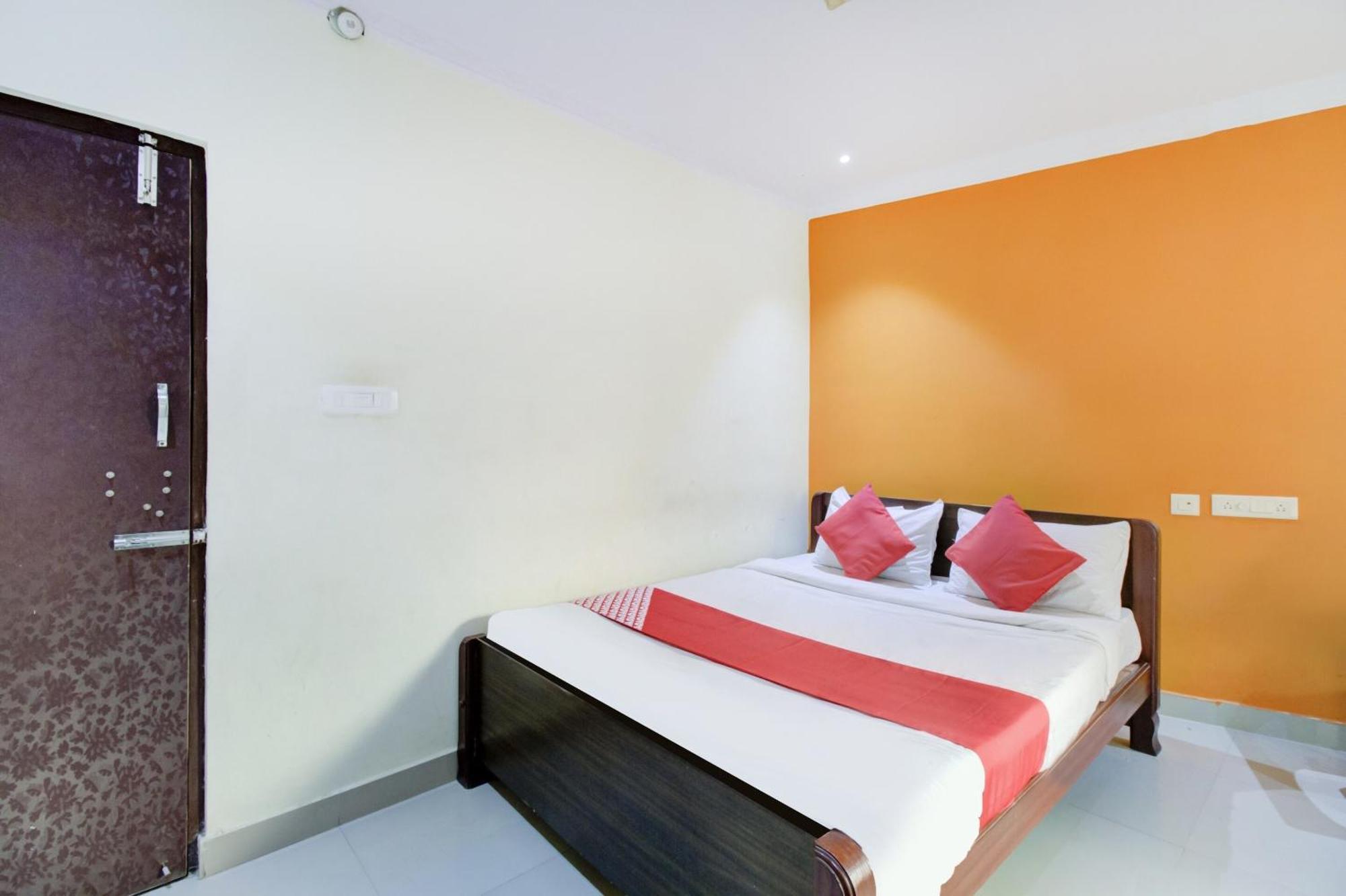Hotel O Malnad Grand Inn Kumbalgod Buitenkant foto