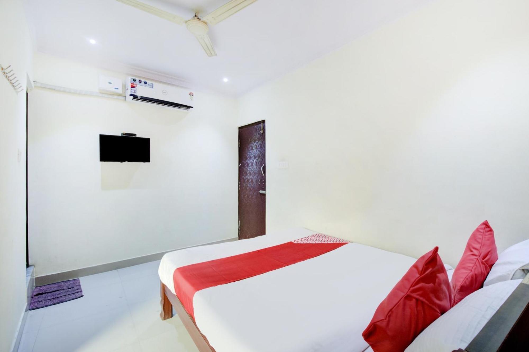 Hotel O Malnad Grand Inn Kumbalgod Buitenkant foto